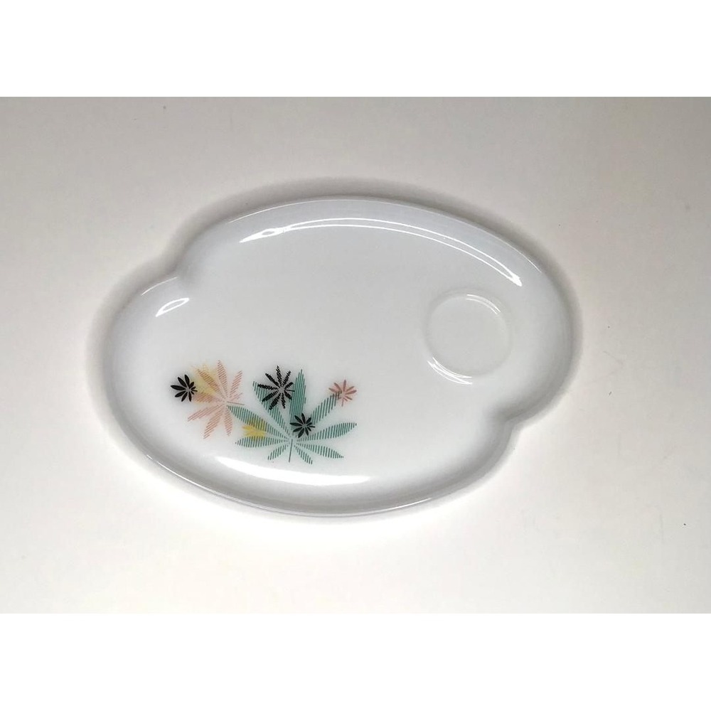 Vintage Federal Glass Atomic Flower Snack Plates White Milk Glass Boho Retro MCM - Picture 3 of 8
